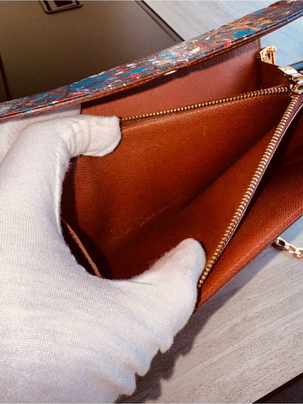 Louis Vuitton, one of a kind reinvented Sarah wallet converted Crossbody vintage - Picture 12 of 15